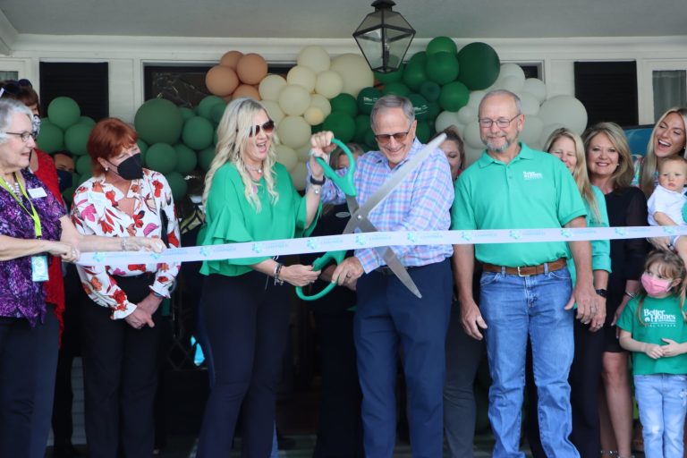 Lakeland Better Homes and Gardens Celebrates One-Year Anniversary with Ribbon Cutting