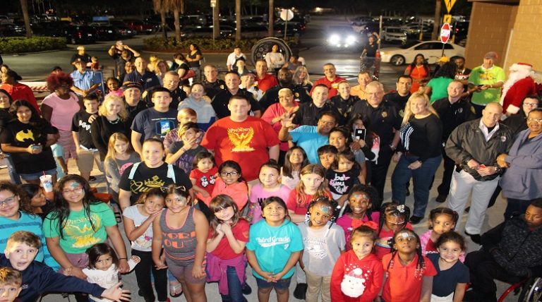 Lake Wales Police Department Cops and Kids at Christmas 2018