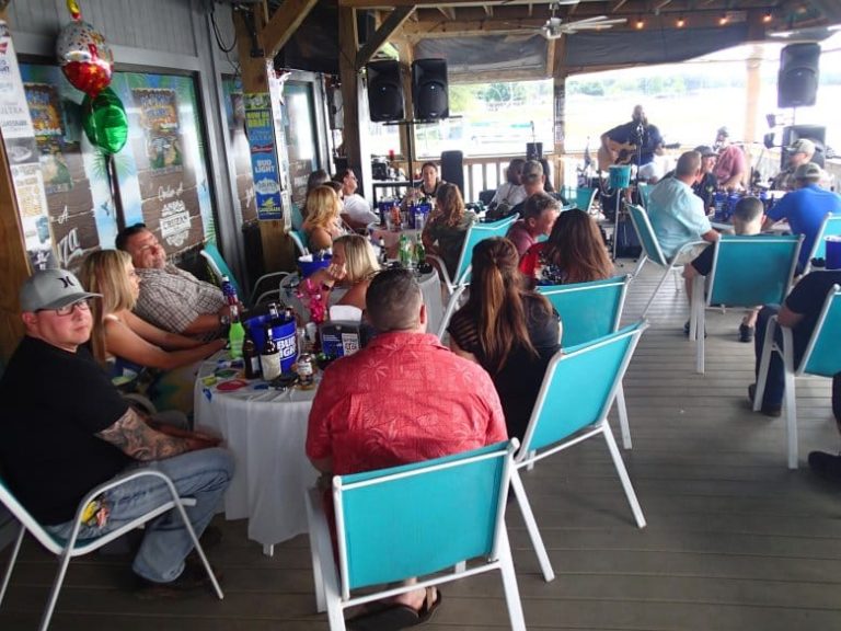 Old Man Franks Rocks Out At Second Annual Country Music Fest