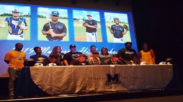 Mulberry High School Signs Four Baseball Players