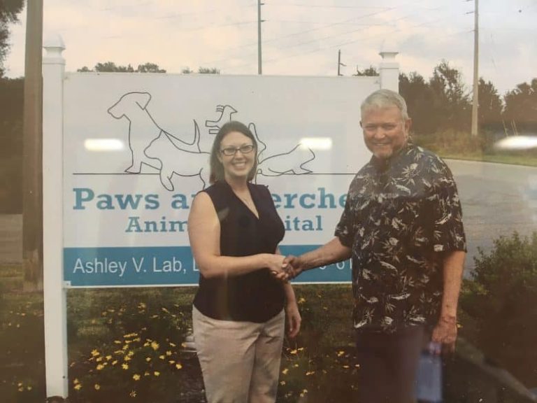 Ashley Lab, DVM Celebrates Seven-Year Anniversary at Local Veterinary Hospital Paws and Perches
