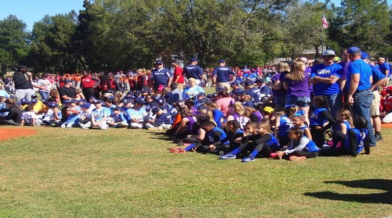 Lake Wales Little Leauge Batters Up For New Season