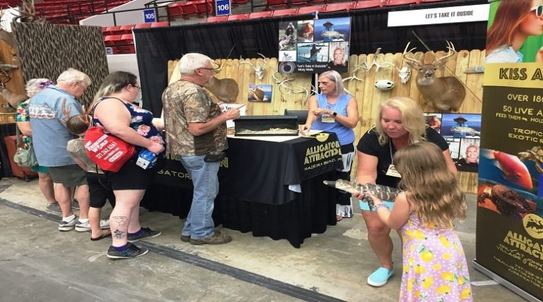 World-Famous Trick Archer Performed At Lakeland Outdoor Life Field and Stream Expo