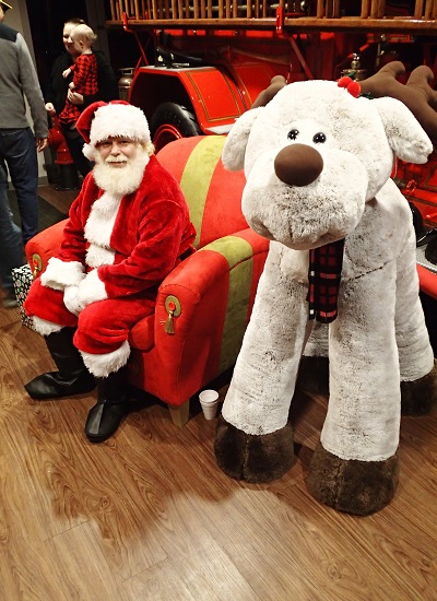 Santa Claus Visits Haines City Fire Department For Third Year