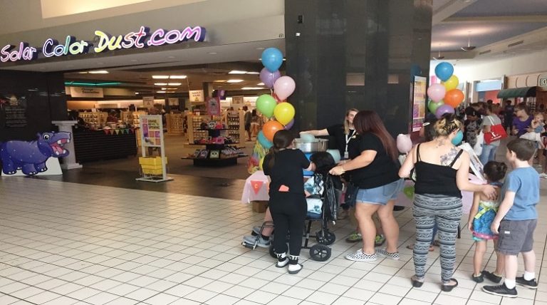 SolarColorDust Celebrates Grand Re-Opening At Eagle Ridge Mall