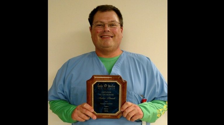 BENNETT NAMED EMPLOYEE OF MONTH FOR JUNE AT LAKE WALES MEDICAL CENTER