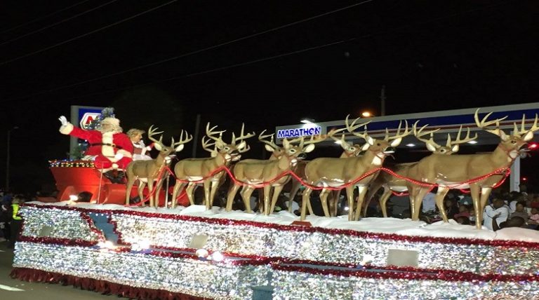 When To Watch Your Town’s Christmas Parade