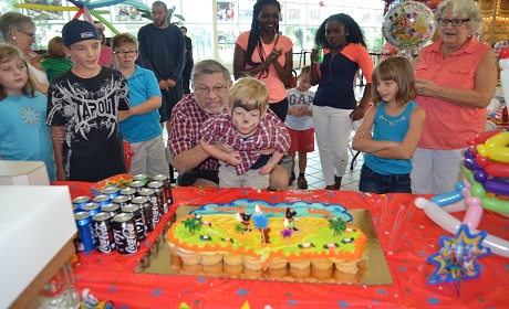 3-year-old Kaiden Shilling of Lake Alfred Celebrates Birthday at Eagle Ridge Mall