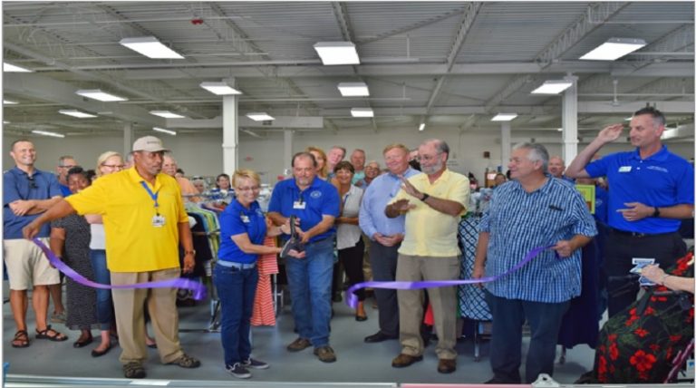 Lake Wales Care Center Ribbon Cutting  for Grand Opening of New Park Avenue Thrift Store