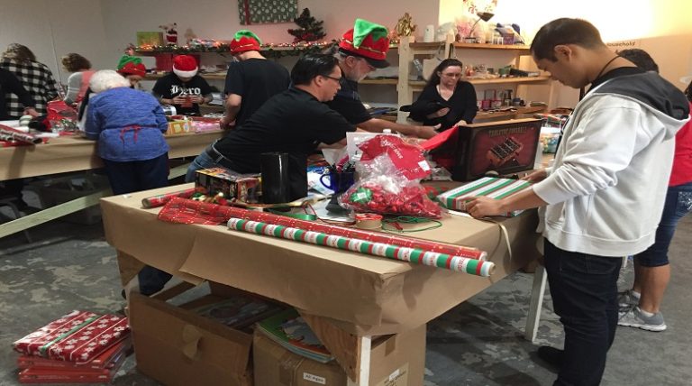 Local Organizations Join Together to Help Deserving Families for Christmas