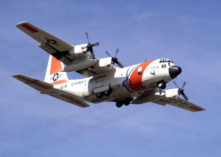 HC-130 “Hercules” Airplane Spotted in Lake Wales