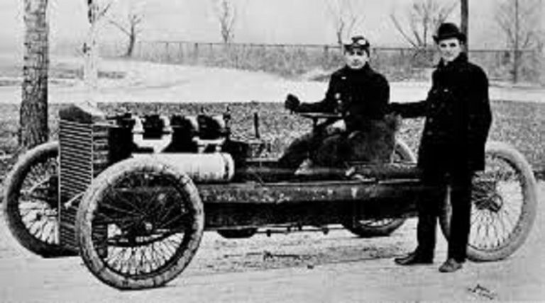 This Day in History – January 12 1904 – Henry Ford Sets Speed Record