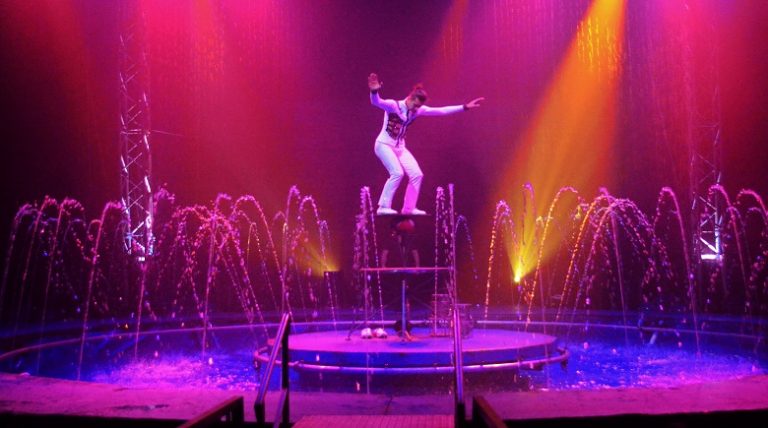 Cirque Italia! Makes A Splash In Lake Wales