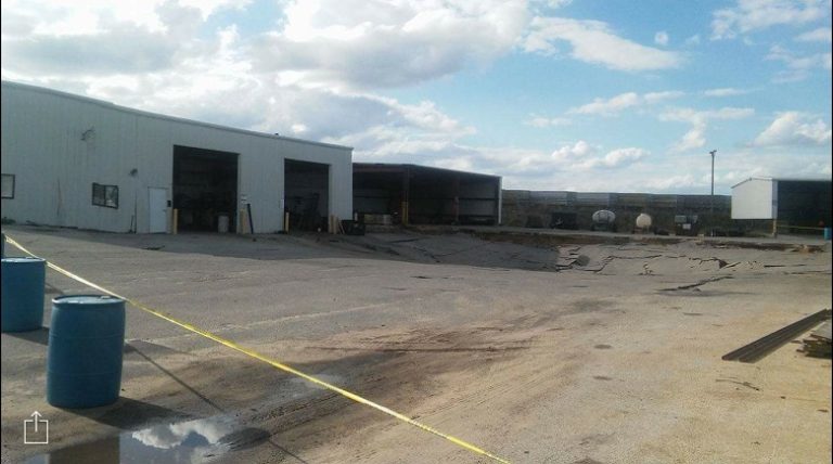 Large Sinkhole at Hunt Brothers In Lake Wales