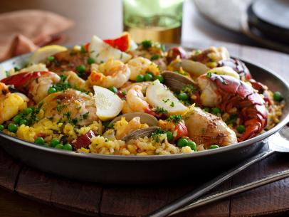 Cooking on The Ridge:  The Ultimate Paella