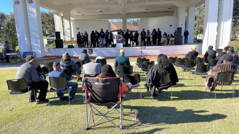 Haines City Pastors Give Praise in the Park for MLK Week