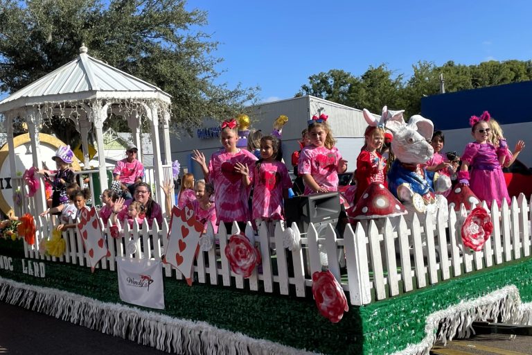 More Than 60 Units Participate in Bartow Halloween Parade