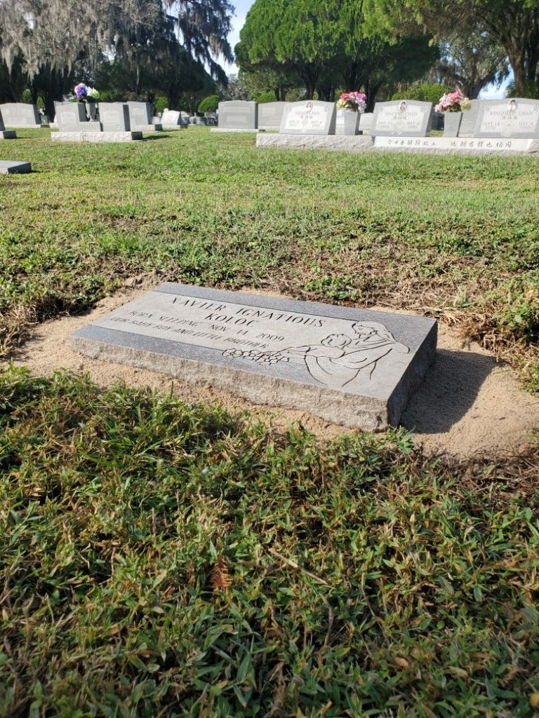 She Discovered Her Infant Son’s Grave Marker Buried. Our Article Shed Light on Her Situation. The City Has Since Fixed It.