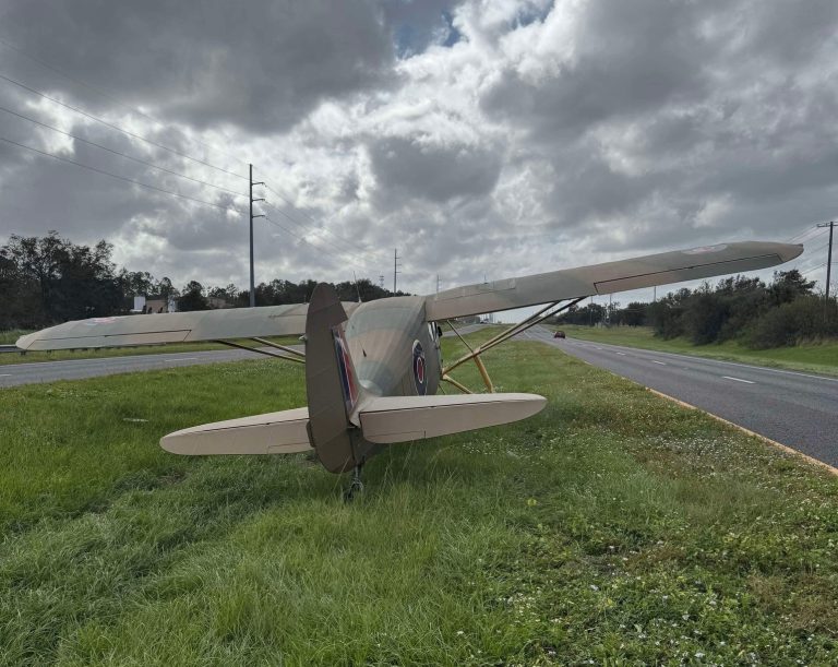 Small Plane Forced To Land On US Hwy 17 Near Bartow