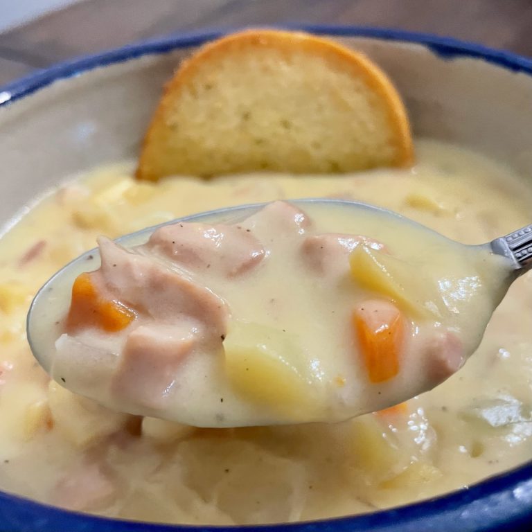 Cooking on the Ridge: Cheesy Ham and Potato Soup