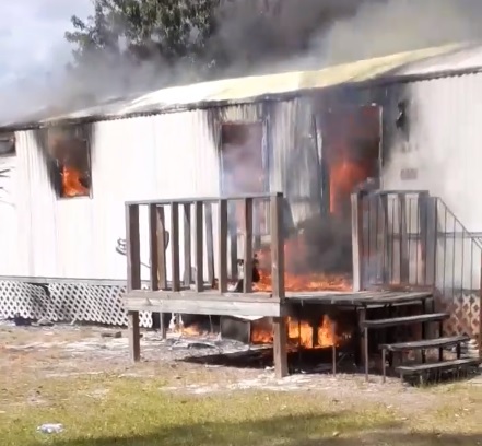 Firefighters Respond Quickly to a Mobile Home Fire in Babson Park