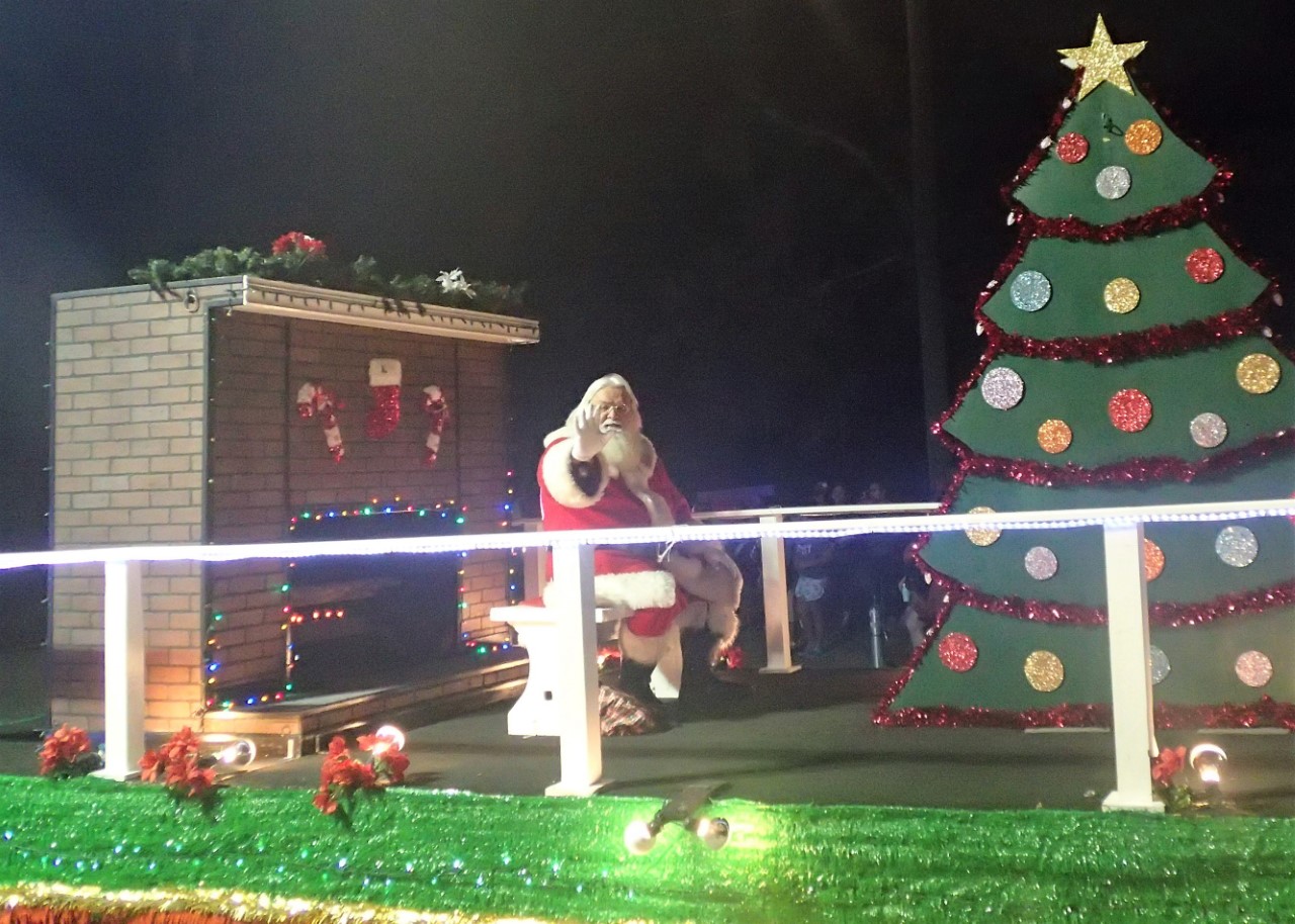 Lake Wales Christmas Parade 2022 Haines City Hosted Annual Christmas Parade | Dailyridge.com